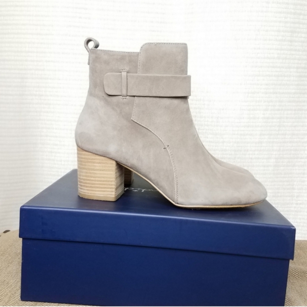 Splendid Nilo Gray Suede Booties size 8